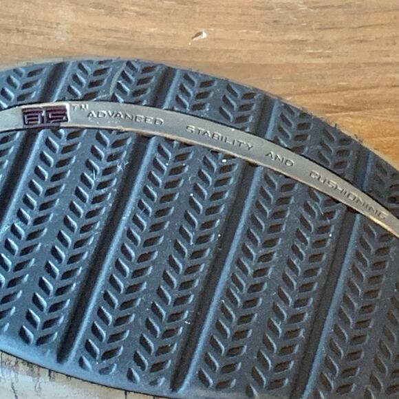 Ariat Women's Sandal Tan Leather Strappy Slide Buckle Strap Size 11B Heel - Picture 15 of 16